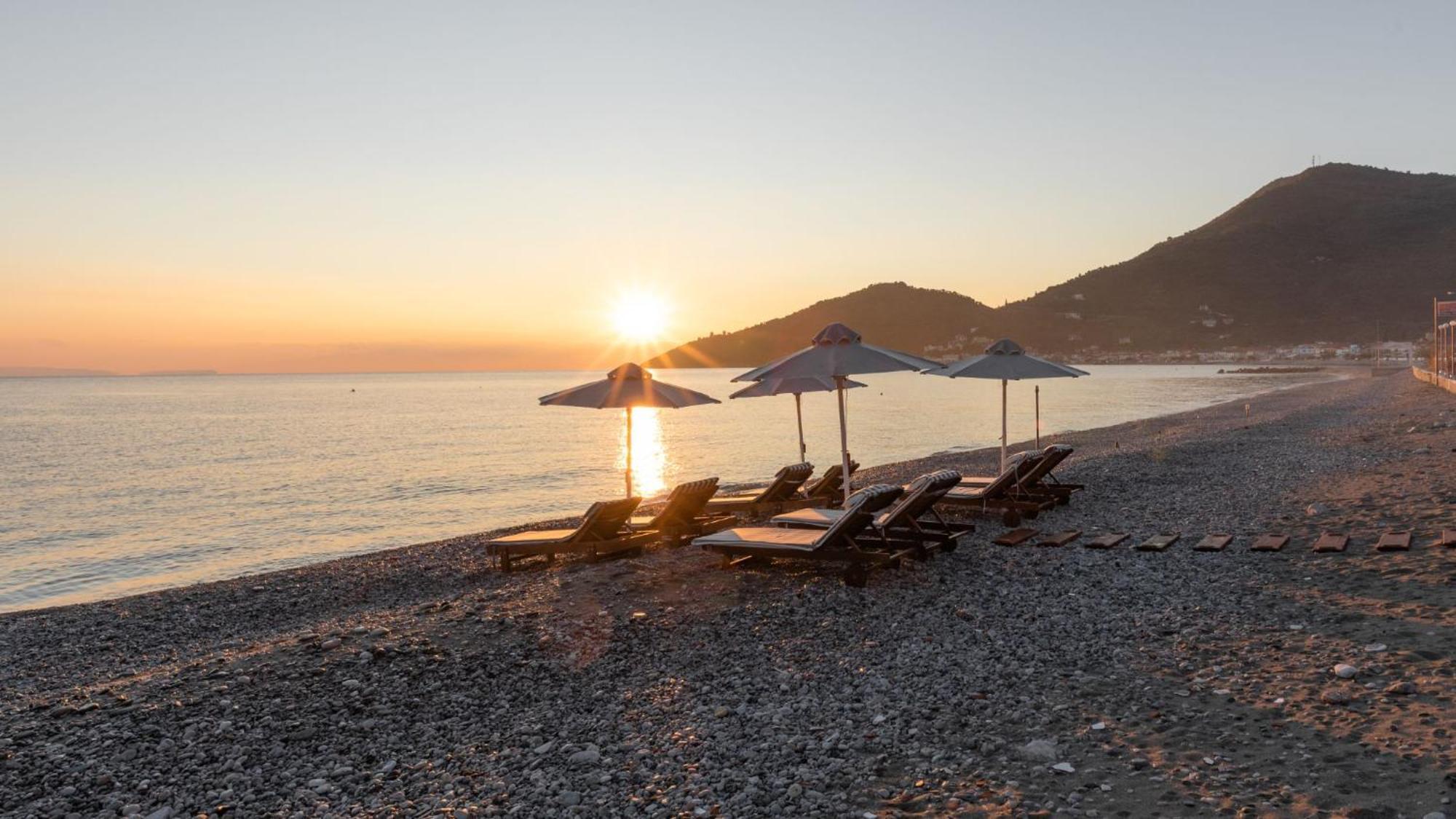 Tyros Boutique Houses Villas Kültér fotó