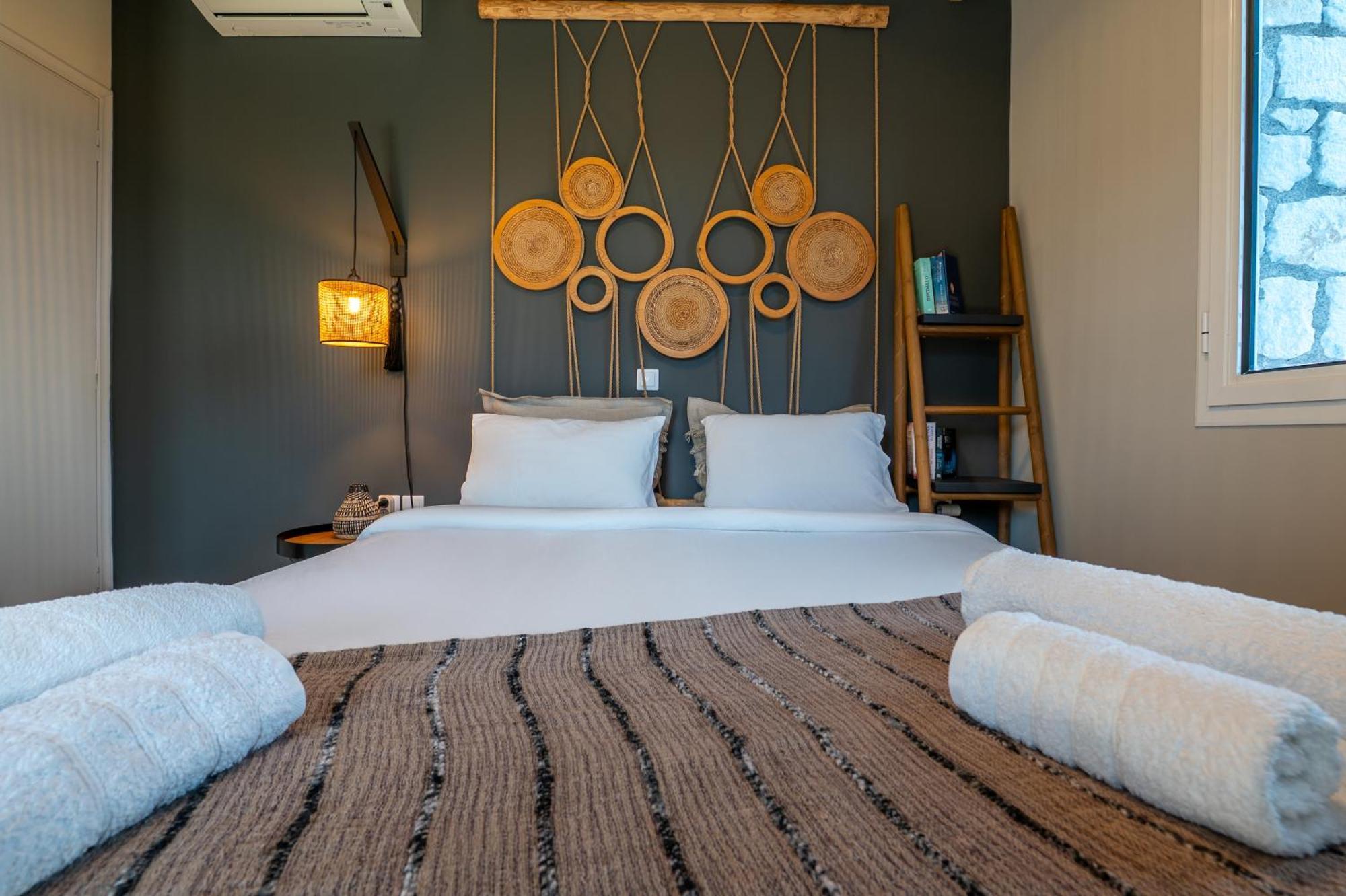 Tyros Boutique Houses Villas Szoba fotó